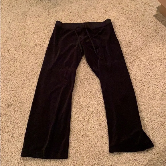 black juicy sweatsuit